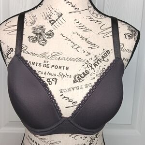 Calvin Klein Underwire Bra Molded Cup Lace Trim Charcoal Gray Size 34D